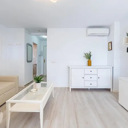 Apartmán 797 Rentals- Moderno, Centrico Y Espacioso Estudio *